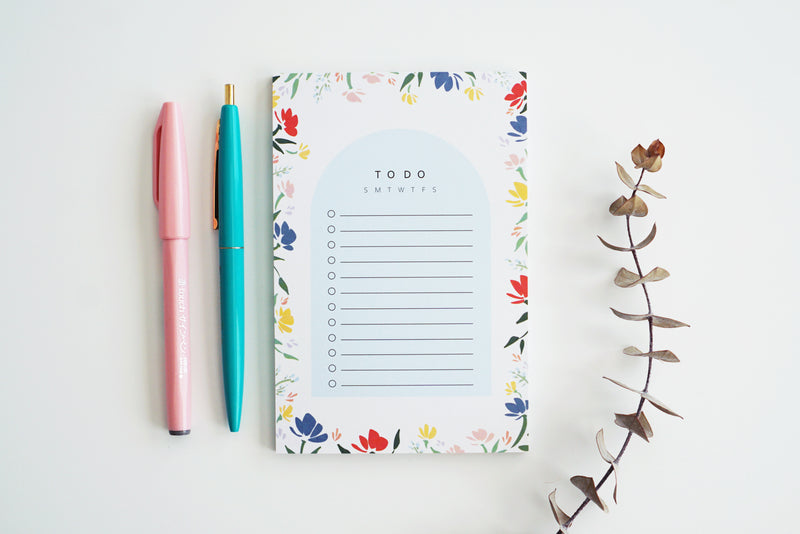 Meadow Pattern To Do List Notepad