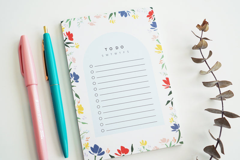 Meadow Pattern To Do List Notepad